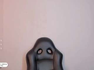 tinacurly