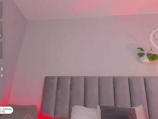tinacurly Live Webcam on CamSoda