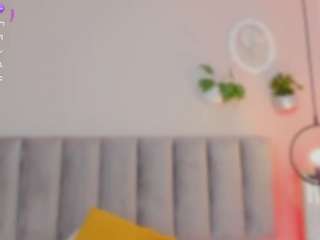 tinacurly Live Webcam on CamSoda
