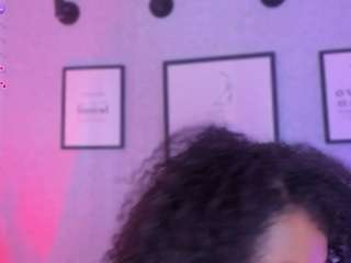 Live cam show with TinaCurly