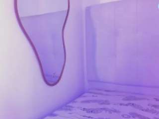 TinaCurly live cam preview
