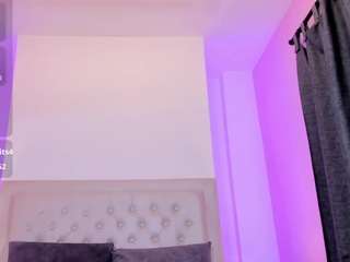 violeta-santanna's CamSoda show and profile