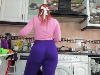 ainoa-good-vibes Live Webcam on CamSoda