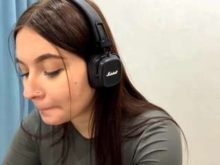 dellabresko from CamSoda is Freechat