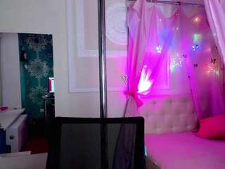 erickafetish Live Webcam on CamSoda