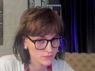 flirtpolina Live Webcam on CamSoda