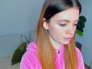 jackichavoustie's CamSoda show and profile