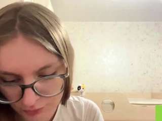 kiyokovanderroest Live Webcam on CamSoda