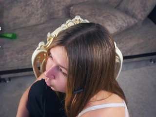 mickeystotesberry webcam model