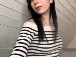  mikkihoversten chat room