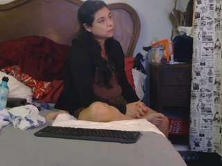 mullysgirl4ever's CamSoda show and profile