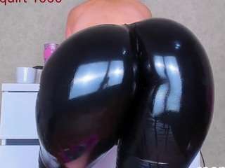 tykitaa Live Webcam on CamSoda