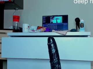 tykitaa Sex Cam Show
