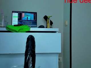 tykitaa live webcam show