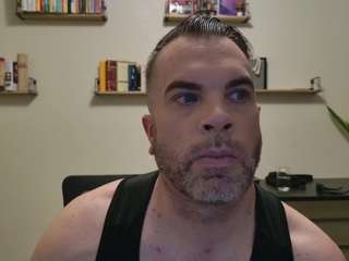 tylerdavidcreato... Live Webcam on CamSoda