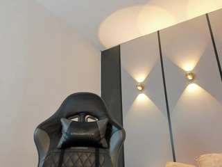 ashly-moonn Curvy live webcam