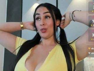 ashly-moonn webcam