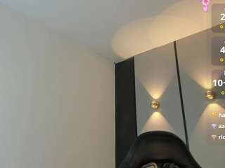 ashly-moonn