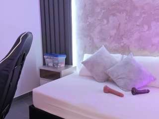 ashly-moonn live profile