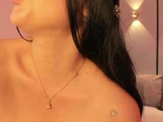 ashly-moonn
