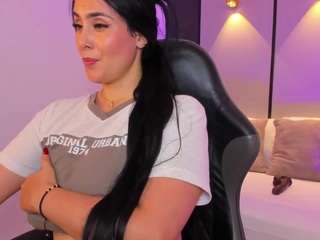 ashly-moonn