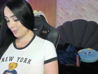 ashly-moonn