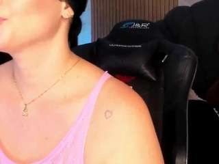 ashly-moonn