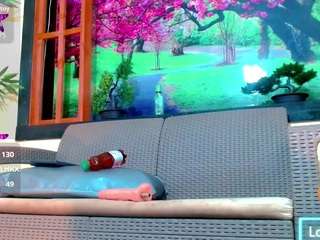 Live webcam model bayolet on Soda Cams