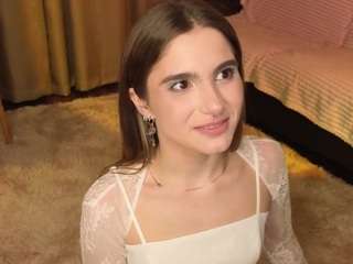 danillefranceschini's CamSoda show and profile