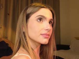 danillefranceschini's CamSoda show and profile