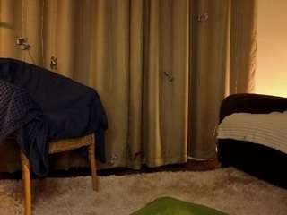 le modèle danillefranceschini est en webcam porno dans un show sur le site camsoda, il possède les tags suivants: athletic,brown eyes,dirty talk,doggy style,domination,drinking,skinny,tattoos,blonde hair,hd,small tits