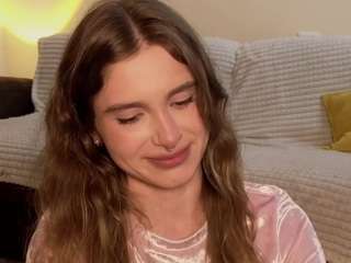 danillefranceschini's CamSoda show and profile