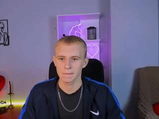 david-sunny Live Webcam on {site_name}