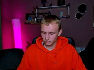  david-sunny chat room