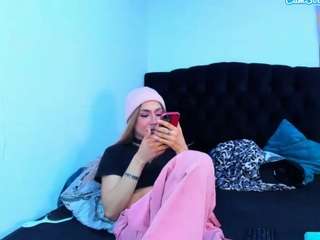  georginagiio chat room