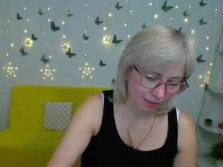 laurenwishy's CamSoda show and profile