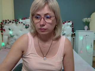 laurenwishy live cam profile