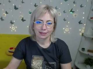 laurenwishy live cam profile