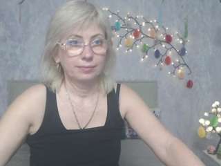 laurenwishy's CamSoda show and profile