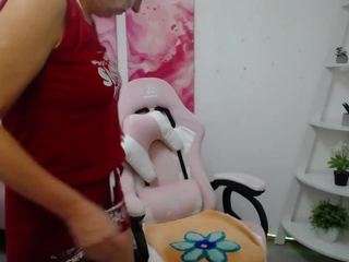 laurenwishy live webcam show