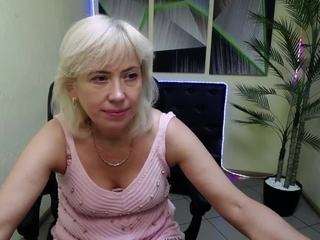 laurenwishy live webcam show