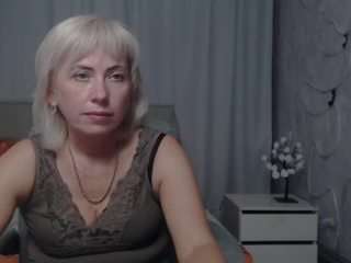LaurenWishy live cam preview
