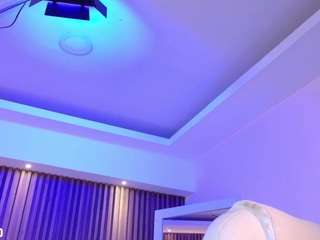 lucysmith7 Live Webcam on CamSoda