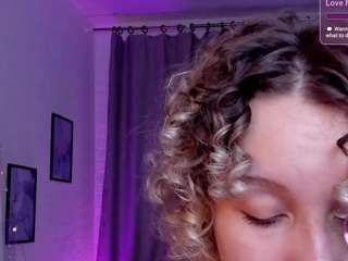 marywahlberg Live Webcam on CamSoda