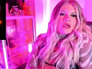 mistresspervertt... Live Webcam on CamSoda