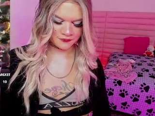 mistressperverttt live cam preview