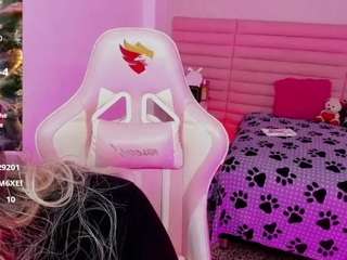 mistressperverttt live cam preview
