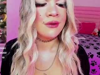 mistressperverttt live cam preview