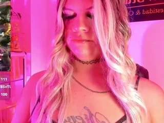 mistressperverttt live cam preview