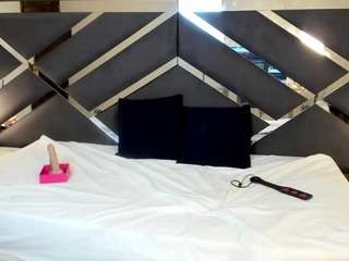 agatathompson webcam